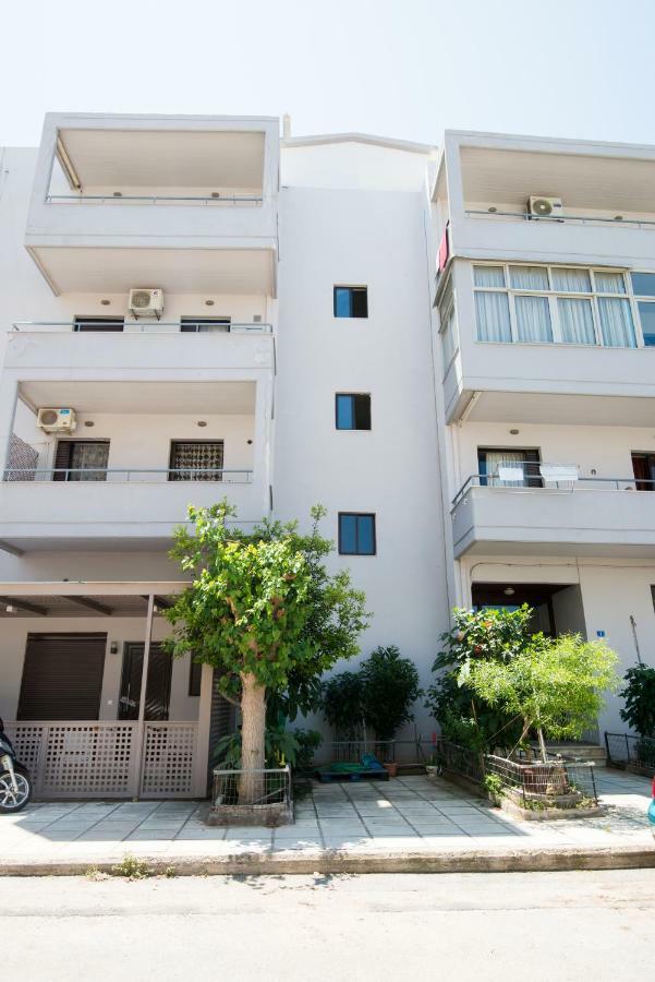 Christina'S Luxury Apartment ريثيمنو المظهر الخارجي الصورة